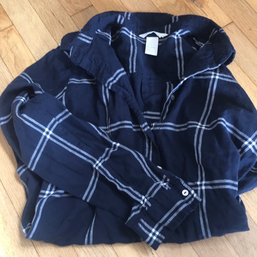 H&M blue and white button down - size 6 US